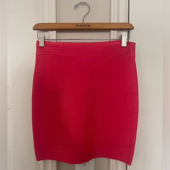BEBE - Hot pink bodcon mini skirt - Picture 1 of 3